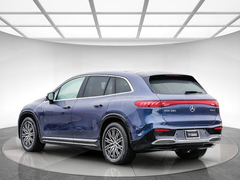 Certified 2023 Mercedes-Benz EQS 580 4MATIC SUV image 2