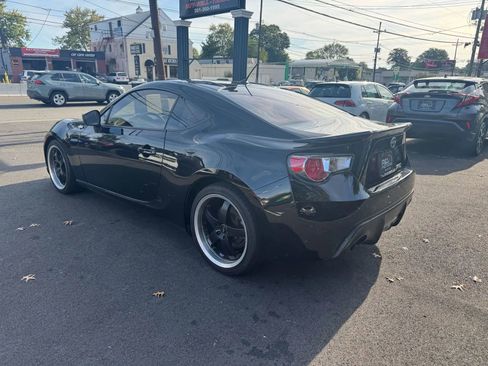 Used 2014 Scion FR-S image 3
