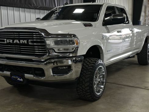 Used 2019 RAM 3500 Laramie image 28