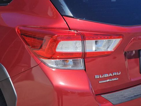Used 2018 Subaru Crosstrek 2.0i Premium w/ Moonroof Package AWD/4WD image 40