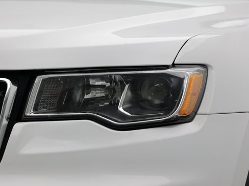 Used 2021 Jeep Grand Cherokee Limited w/ Trailer Tow Group IV AWD/4WD image 12