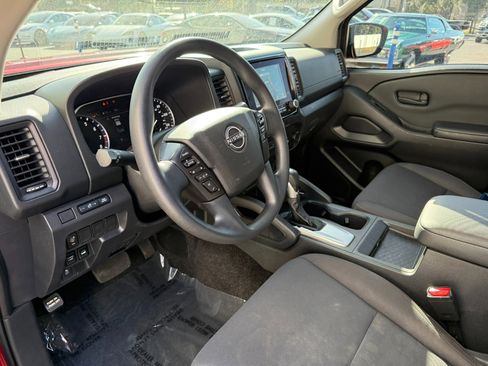 Used 2022 Nissan Frontier S w/ Technology Package image 28