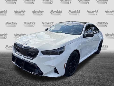 Used 2026 BMW M5 AWD/4WD image 6