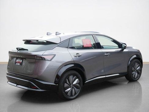 Certified 2024 Nissan Ariya AWD image 3
