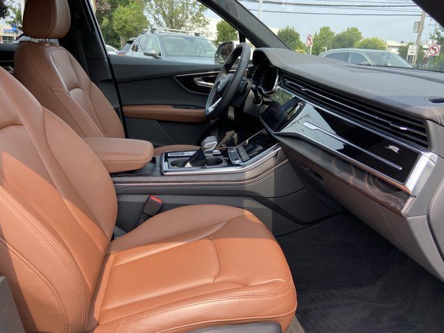 Used 2023 Audi Q7 2.0T Premium Plus w/ Premium Plus Package AWD/4WD image 27