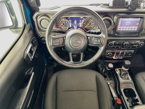 Used 2019 Jeep Wrangler Sport AWD/4WD image 10