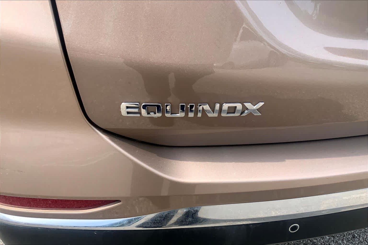 Used 2018 Chevrolet Equinox LT FWD image 28