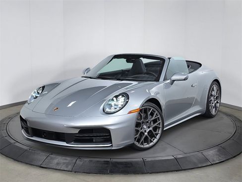 Used 2025 Porsche 911 Carrera image 1