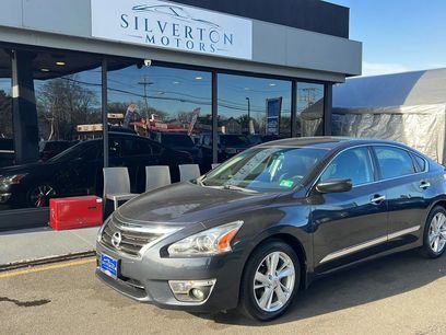 Used 2015 Nissan Altima 2.5 SV