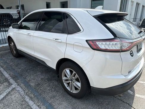 Used 2018 Ford Edge SEL w/ Equipment Group 201A FWD image 7