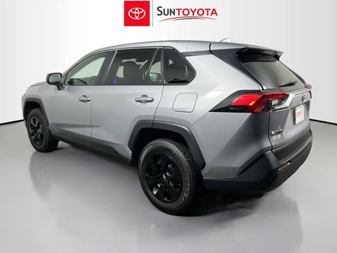 Used 2025 Toyota RAV4 LE image 6