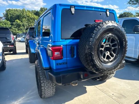 Used 2023 Jeep Wrangler Unlimited Rubicon 392 w/ Xtreme Recon 35" Tire Package AWD/4WD image 5