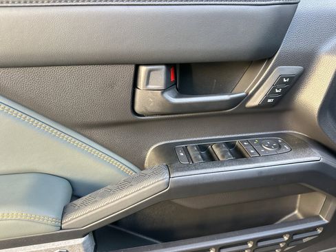 Certified 2025 Toyota 4Runner Trailhunter image 14