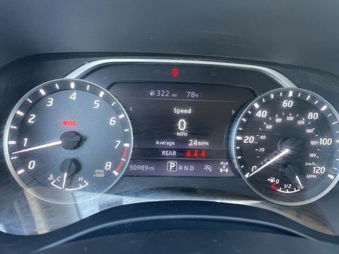 Used 2023 Nissan Frontier SV image 12