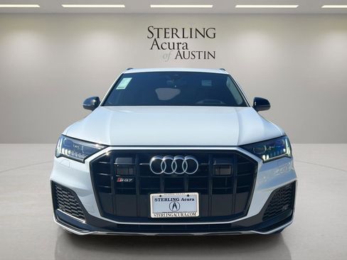 Used 2020 Audi SQ7 Prestige w/ Prestige Package image 2