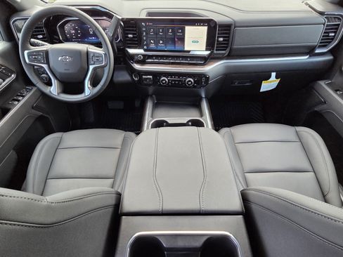 New 2026 Chevrolet Silverado 2500 LT w/ Trail Boss Package AWD/4WD image 9