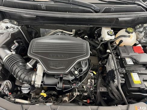 Certified 2024 Cadillac XT5 Sportv w/ Technology Package AWD/4WD image 10