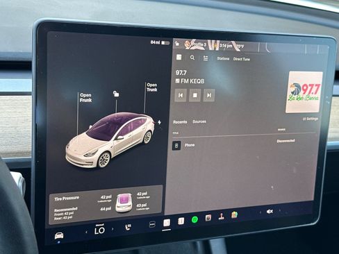 Used 2021 Tesla Model 3 Standard Range Plus RWD image 19
