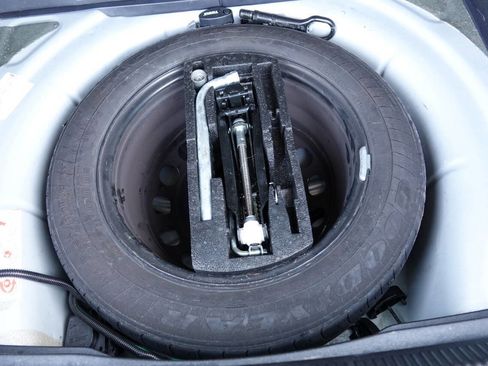 Used 2010 Volkswagen Jetta TDI FWD image 68
