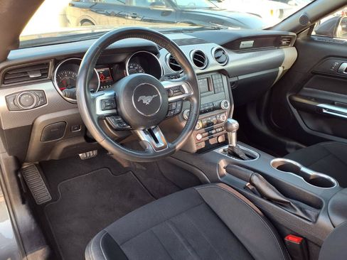 Used 2022 Ford Mustang GT RWD image 10
