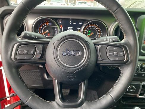 Used 2021 Jeep Wrangler Unlimited Sport image 16