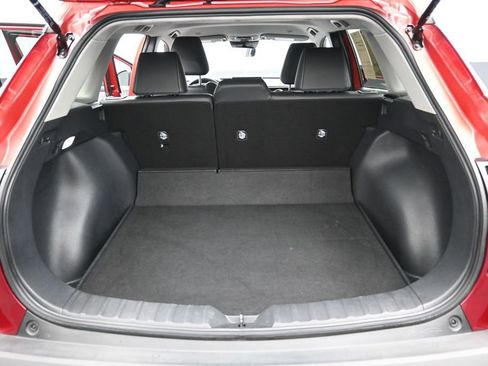 Certified 2025 Toyota Corolla Cross XLE AWD/4WD image 28