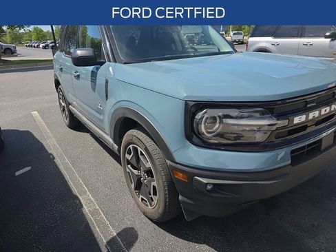Used 2021 Ford Bronco Sport Outer Banks w/ Outer Banks Package (96D) image 3