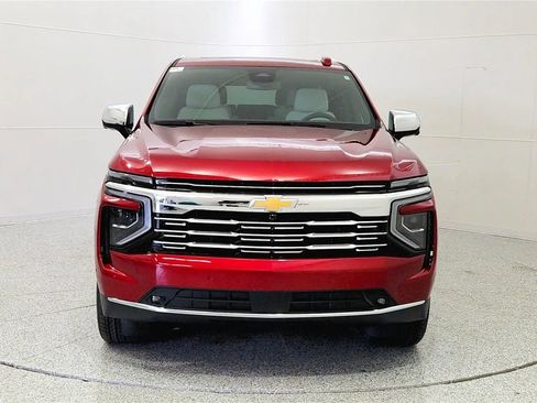 New 2026 Chevrolet Suburban Premier AWD/4WD image 2