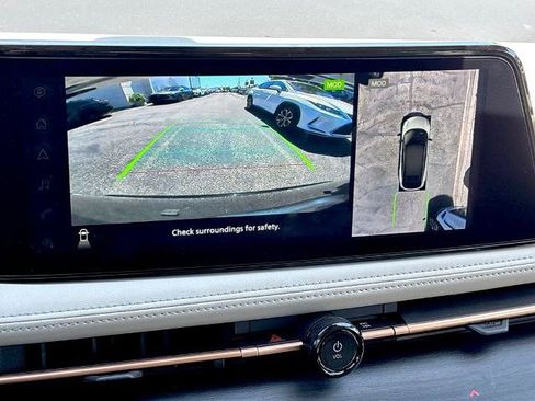 Certified 2024 Nissan Ariya FWD image 22