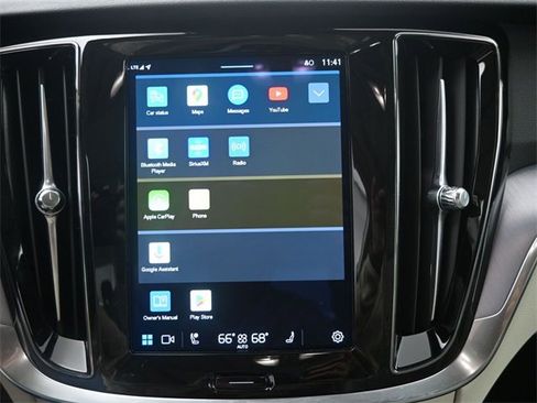 Used 2024 Volvo S60 B5 Core w/ Climate Package image 13