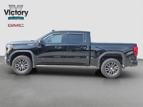 Used 2021 GMC Sierra 1500 AT4 w/ AT4 Premium Package AWD/4WD image 6