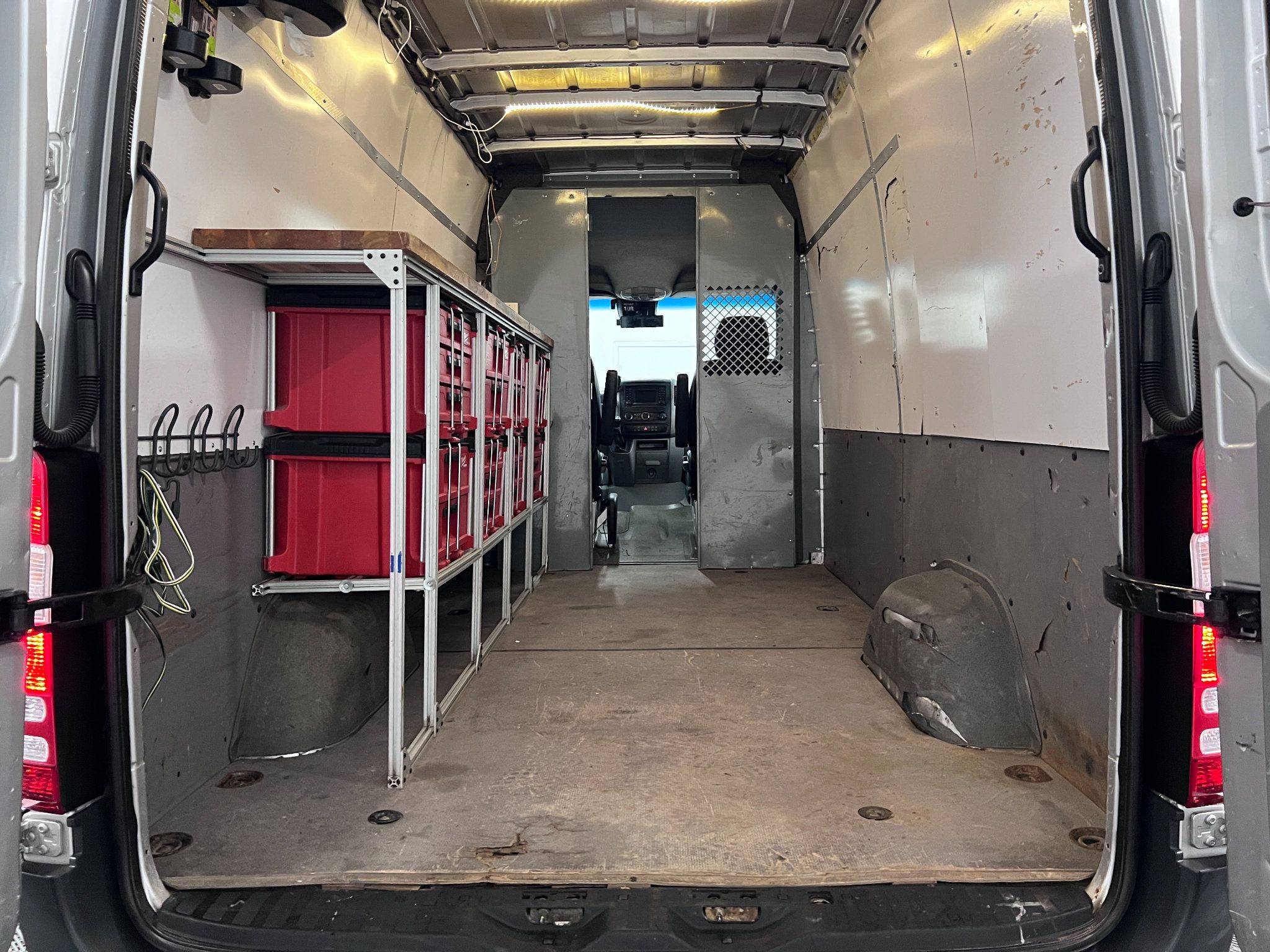 Used 2017 Mercedes-Benz Sprinter 2500 image 5