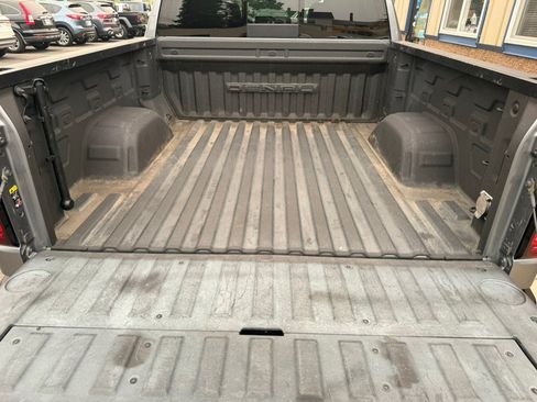 Used 2021 GMC Sierra 1500 Denali w/ Denali Ultimate Package AWD/4WD image 25