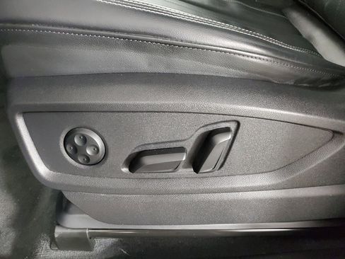 Certified 2023 Audi Q5 2.0T Premium w/ Convenience Package image 33