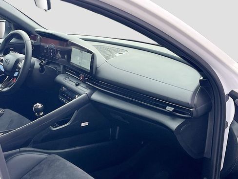 Used 2025 Hyundai Elantra N FWD image 29