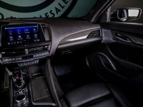 Used 2024 Cadillac CT5 V w/ LPO, ONYX Package image 7