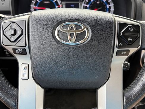 Used 2014 Toyota 4Runner Limited AWD/4WD image 28