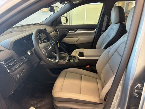 New 2026 GMC Terrain Elevation w/ Elevation Premium Package image 14