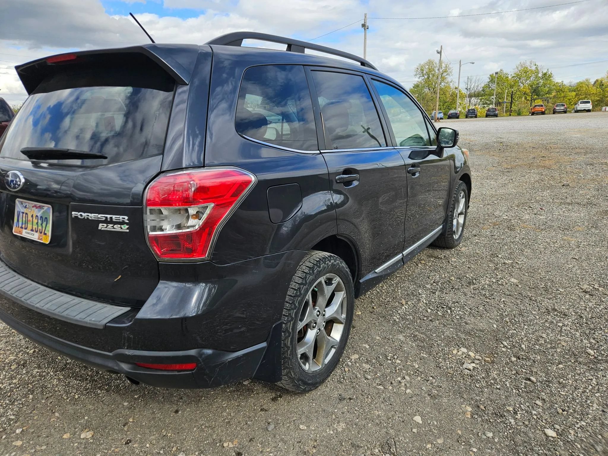 Used 2015 Subaru Forester 2.5i Touring w/ Protection Package #2 AWD/4WD image 4