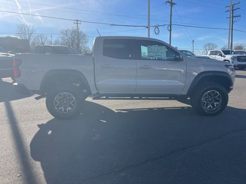 New 2026 Chevrolet Colorado ZR2 w/ Technology Package image 6