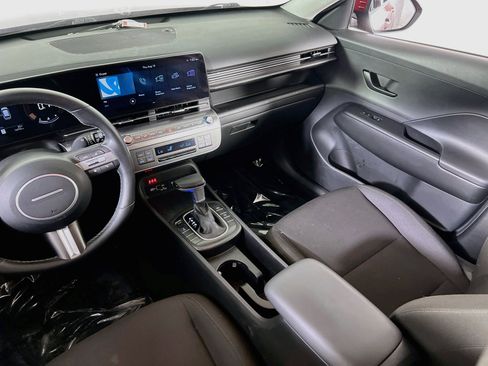 Used 2024 Hyundai Kona SEL AWD/4WD image 21