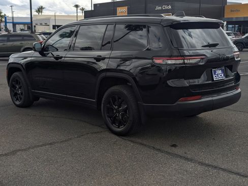 Used 2025 Jeep Grand Cherokee L Altitude AWD/4WD image 5