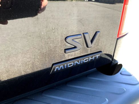 Used 2020 Nissan Frontier SV w/ Midnight Edition Floor Mats RWD image 10