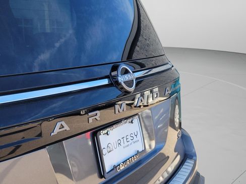 New 2026 Nissan Armada SL w/ Captain's Chari Seat Package image 7