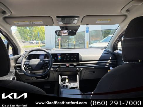 New 2026 Kia Sportage LX w/ LX Convenience Package AWD/4WD image 21