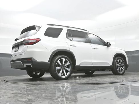 Used 2023 Honda Pilot Elite image 33