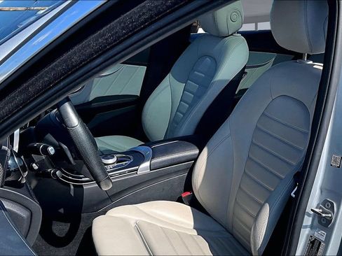 Used 2018 Mercedes-Benz C 300 4MATIC Sedan image 25