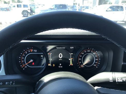 New 2026 Jeep Gladiator Sport AWD/4WD image 16
