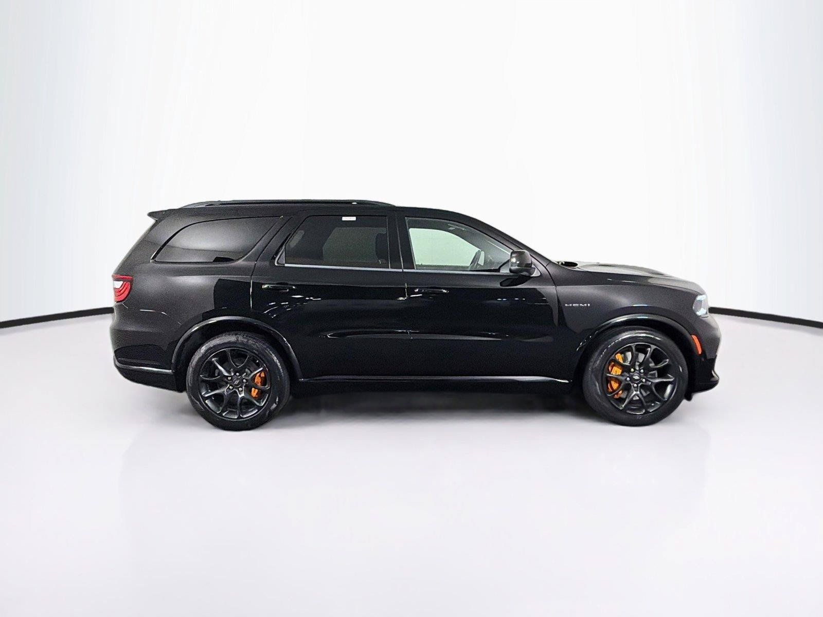 Used 2023 Dodge Durango R/T w/ Hemi Orange Plus Package AWD/4WD image 12