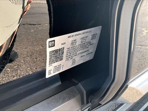 New 2026 GMC Yukon XL Denali AWD/4WD image 13